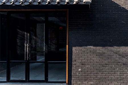 Storefront Glass Installers in South Miami Heights, FL